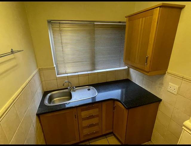 INDUSTRIAL PROPERTY TO RENT IN HENNOPS PARK INDUSTRIAL